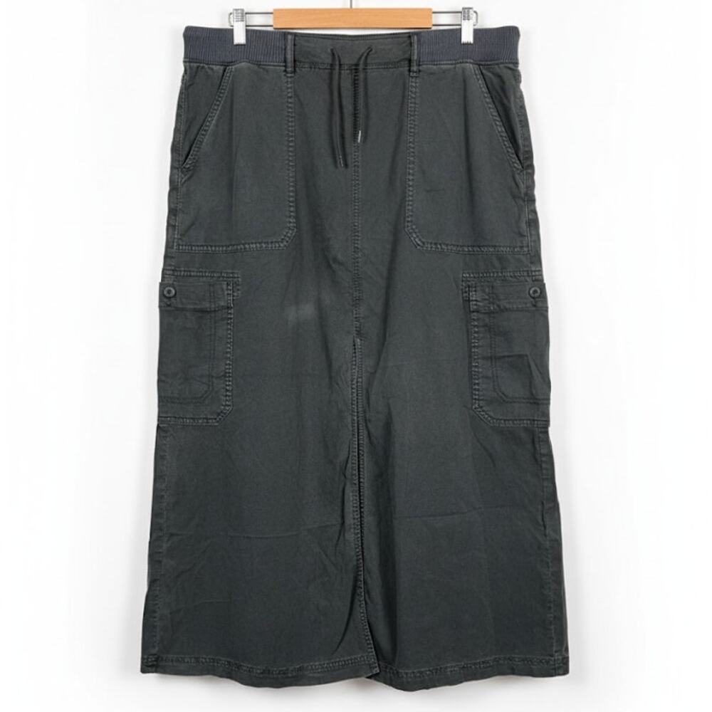 American Eagle Outfitters Charcoal Gray Midi Cargo Skirt